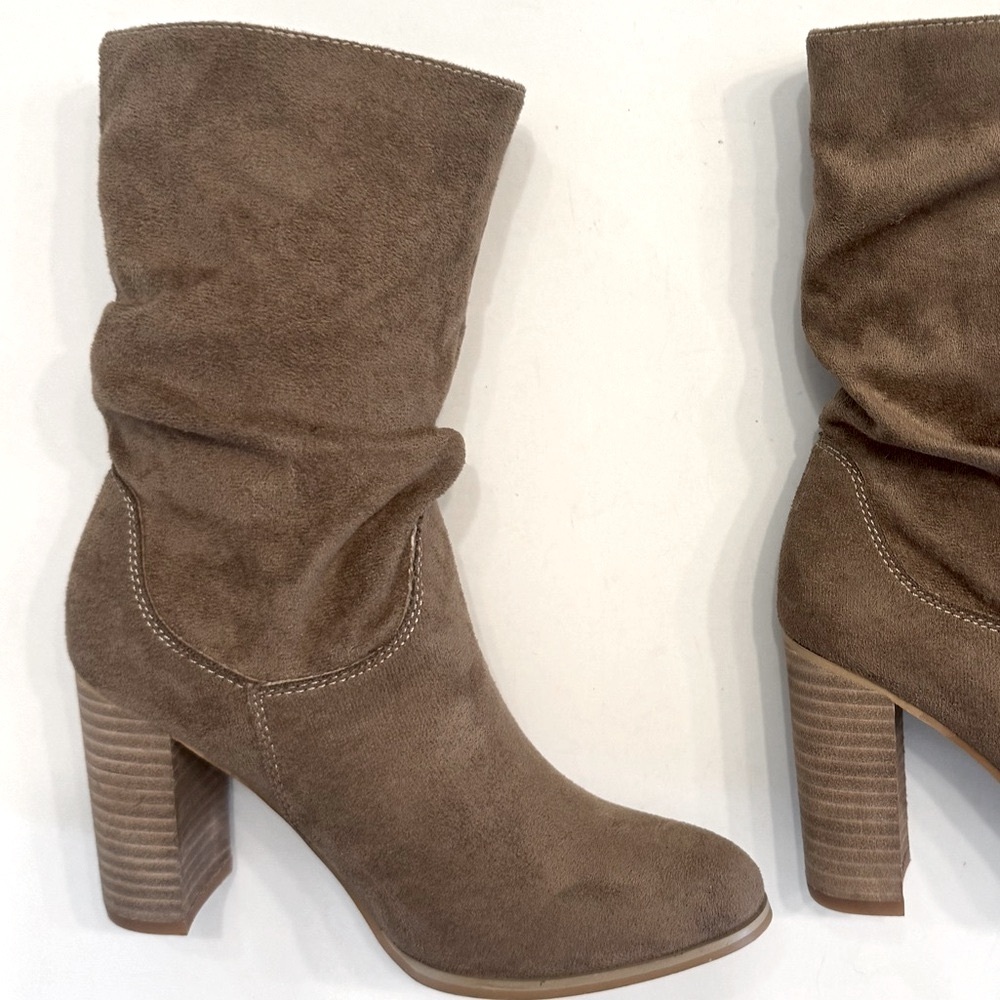 Oasis Society Beige Women's Heeled Boots - Picture 9 of 14